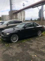BMW 135i, 2011 BMW 1 серии, 2011 года, 306 лс, АКПП еще Автомобиль BMW 135i, VIN WBAUC91070VM03954, 2011 года выпуска.