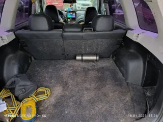 Subaru Forester 2009, легковой универсал, VIN: JF1SH5LS59G069616. Год выпуска: 2009. Двигатель EJ20 № D4599623, мощность 110 л.с. (150 кВт). Цвет: серый. ПТС 50 РМ 984355, СТС: 99 30 236794.