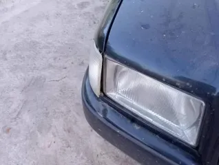 Audi 80, 1994 года, 90 лс, 420089 км, тип ТС легковой автомобиль, (VIN): WAUZZZ8CZRA205464, год изготовления ТС: 1994, мощность 90 л.с, цвет: синий, пробег 420 089 км. Кузов автомобиля требует сварочных и лакокрасочных работ. Автомобиль не заводится.