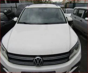 Volkswagen Tiguan 2013, 160 л.с., 186910 км, АКПП. Легковой автомобиль VOLKSWAGEN TIGUAN, 2013 года выпуска, VIN: XW8ZZZ5NZDG122214, КПП: Механическая.