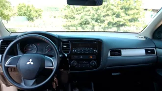 Mitsubishi Outlander 2014, автомобиль марки Mitsubishi модель Outlander 2014 г.в., VIN-номер Z8TXTGF2WEM038986. Ознакомление с имуществом проходит по согласованию по почте: au@nazarbay.ru или по телефону 8 962 223 33 20 по предварительному согласованию с арбитражным управляющим.