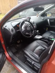 Nissan Qashqai 2007, автомобиль марки Nissan Qashqai 2.0 TEKNA PACK, цвет темно-красный, год выпуска 2007, модель, № двигателя: MR20 283371А, шасси отсутствует, кузов: SJNFBNJ10U1015692, идентификационный номер (VIN): SJNFBNJ10U1015692