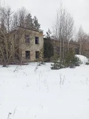 Столярный цех с пристройкой 430,8 кв.м и земельный участок, Брянская область Столярный цех с пристройкой, площадью 430,8 кв.м., с кад. № 32:12:0010304:211, расположенный по адресу: Российская Федерация, Брянская область, м.р-н Климовский, г.п. Климовское, рп. Климово, ул. Брянская, д. 60 стр. 6 и…