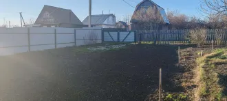 Земельный участок 400 кв.м. Ульяновская область, г. Ульяновск, СНТ "Станкостроитель", участок 444, кадастровый номер: 73:19:071401:28. На участке не проводилось межевание.