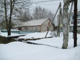 Нежилое помещение 50.1 кв.м Ярославская область Нежилое помещение расположенное по адресу: Ярославская область, муниципальный округ Даниловский, село Покров, улица Центральная, здание 4 Кадастровый номер: 76:05:110101:9766 Общая площадь: 50.1 Назначение нежилого помещения: Нежилое Вид ограничений и…