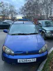 Honda CR-V 1999 года выпуска, госномер В428МХ41. Модель: CR-V. Двигатель: D16A, номер 9013406, мощность 120 л.с., объем 1590 куб.см. Номер кузова: GH41000630. Цвет фиолетовый. Привод полный (4WD), коробка передач — вариатор. Пробег более 250 тыс. км. Состояние: требуется ремонт и покраска кузова…