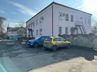 Нежилое помещение 167,1 кв.м с кадастровым номером 61:49:0010412:334, реестровый номер федерального имущества P13610060601, расположенное по адресу: Ростовская область, г. Гуково, ул. Крупской, 47, на 1-м этаже, общей площадью 167,1 кв.м