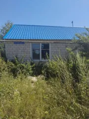 Жилой дом 75,4 кв.м. и земельный участок 3984 кв.м. в Орловской области, Ливенский район, с/п Речицкое, с Теличье, ул. Дружбы Народов, д.13. Жилой дом, кадастровый номер: 57:22:0780102:154. Земельный участок, кадастровый номер: 57:22:0780103:4.