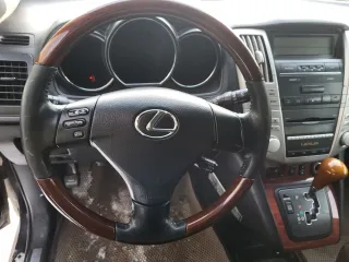 Lexus RX350 2007, VIN-номер JTJHK31U902041793, 2007 г.в. Ознакомиться с имуществом и документами можно по согласованию с организатором торгов, тел.: +7 (923) 730-80-47, e-mail: nastya.nowak@mail.ru, почтовый адрес: 127247, г. Москва, а/я 25. Адрес местонахождения транспортного средства: 630020…