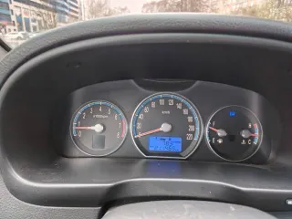 Hyundai Santa Fe, 2006 года, 189 лс, 211465 км, АКПП. Вид имущества: легковой автомобиль. Марка, модель: HYUNDAI SANTA FE 2.7 GLS. Год выпуска: 2006. VIN: KMHSH81DP6U091892. Государственный регистрационный знак: Т066ВС150. Мощность двигателя: 189 л.с. Тип ТС: легковой. Цвет: серебристый. Двигатель…