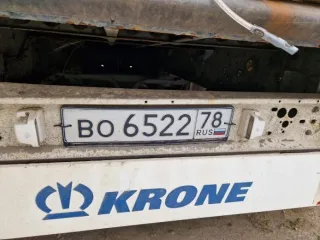 Полуприцеп KRONE SD 2017 года, VIN: WKESD000000794004, госномер: ВО 6522 78. Осмотр по предварительной записи с 11:00 до 17:00. Контакты: тел. 89116146120, email: torgi.focus@mail.ru.