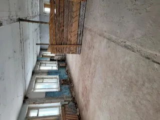 Нежилое помещение, расположенное на земельном участке, включающее в себя: нежилое здание (кад. номер 35:24:0401013:317, площадь 1723,9 кв. м.), расположенное по адресу: Вологодская обл., г. Вологда, ш. Окружное, д. 7, стоимостью 35 103 600,00 руб.; земельный участок (кад. номер 35:24:0401013:255…