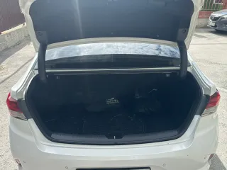 HYUNDAI Sonata 2017 автомобиль марки HYUNDAI модель Sonata 2017 г.в. VIN-номер KMHE341CBJA448623 с имуществом можно ознакомиться по предварительному запросу на электронную почту aytorgi@yandex.ru либо по номеру телефона +79231734943 по предварительной записи у организатора торгов