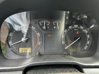 Skoda Octavia 2007 г.в., госномер С932АК790, VIN TMBDC41U988854631. Двигатель: номер 675982, мощность 75 л.с. (55.2 кВт), объем 1390 см³. Цвет темно-серый. Масса снаряженная 1209 кг, полная 1750 кг.