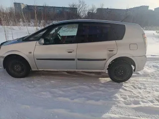 Toyota Opa, 2000 года, 136 л.с., 600000 км, АКПП, VIN отсутствует, кузов: ZCT100019325, регистрационный номер: В562УЕ22. Двигатель контрактный, документов нет, в ГАИ не регистрировался, где-то капает масло, аккумулятор после морозов стал плохо заводить, менялось лобовое стекло, которое поставили…