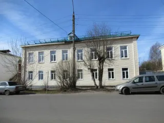 Недвижимость, Ярославская область, Данилов, ул. Карла Маркса, д. 34, 594.8 м². Российская Федерация, Ярославская область, м.о. Даниловский, г. Данилов, ул. Карла Маркса, д. 34. Кадастровые номера: 76:05:010306:49, 76:05:010306:70. Общая площадь 594.8