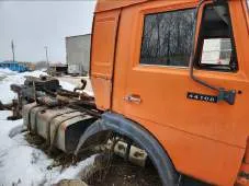 Движимое имущество автомобили и специализированная техника в Усолье-Сибирском Иркутской области. Экскаватор гусеничный Hyundai R300LC-9SH, заводской номер HHKHZ808HE0000184, 2014 год, госномер 58 УНЕ 9250 (63 СВ 9368). Полуприцеп автомобильный НЕФАЗ 9334-10, VIN X1F9334P0E0017148, 2014 год…