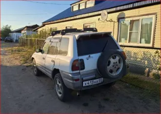 Toyota RAV4, 1996 года, 140 лс, полный привод, автомобиль легковой, марка: TOYOTA, модель: RAV4, VIN: отсутствует, гос. рег. номер: Х413НА03, год изготовления: 1996 (пробит блок двигателя, машина не на ходу).