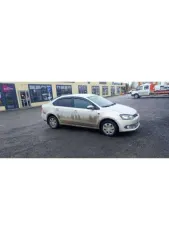 Volkswagen Polo, 2012 года, 105 лс, цвет кузова серебристо-желтый, VIN XW8ZZZ61ZDG031673.