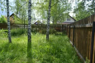 Земельный участок 1000 кв. м и жилой дом 168.6 кв.м по адресу: Владимирская обл., Александровский р-н, МО Каринское, ДПК «Артемкино», участок № 28. Кадастровые номера: 33:01:001521:5854, 33:01:001521:9411.