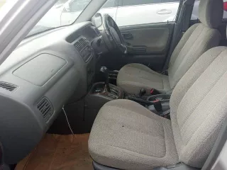 Suzuki Escudo, 1999 года выпуска, регистрационный номер С966КМ125, кузов TD62W101254.