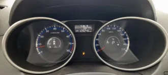 Hyundai ix35 2014 года выпуска. VIN: TMAJU81EBEJ600194.