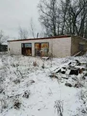 Здание (гараж), нежилое помещение, принадлежащее заявителю на праве собственности, с кадастровым номером: 40:22:083101:239, площадью: 93,8 кв.м., Находится в совместной собственности
Расположенное по адресу: 249800, Калужская обл., Ферзиковский р-н, Хомяковский с/с, с. Ферзиково, д. 44