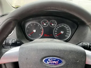 Ford Focus 2007, VIN: X9F4XXEED47M27303, 2007 г.в., рабочий объем двигателя 1798, цвет черный