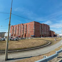 Трехкомнатная квартира, кадастровый номер: 66:41:0701028:1515. Площадь 104.40 кв.м.
Расположенная по адресу: г. Екатеринбург, ул. Мичурина, д. 239, кв. 205, 
Имущество заложено в банке: ПАО ВТБ