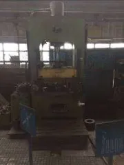 Б/у пресса механические ЭКП-5М. Пресса б/у разукомплектованы: механический однокривошпиндельный-1шт. однокривошпиндельный К-20-1шт. Электроклепальный ЭКП-5М-1шт. (уличное хранение).