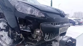 Автомобиль марки "Рeugeot 4007" Автомобиль марки "Рeugeot 4007" VIN: Z8TVUSFZFBM951089 с гос.знаком В 008 АН 716 RUS, 2011 г.в. Объём двигателя, куб. см - 2360. Мощность двигателя, л. с. - 170. Ключи и документы отсутствуют. Работоспособность не проверялась. 
Вид транспорта: Автомобиль 
Год…