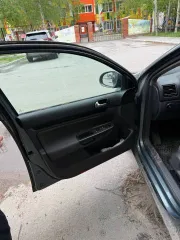 Volkswagen Jetta, 2008, 102 лс, 192667 км, АКПП, VIN XW8ZZZ1KX9G104182, зеленого цвета, госномер Х739ХТ86, мощность двигателя 102, привод передний. Автомобиль не на ходу, подробная информация в отчете об оценке имущества.