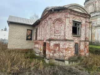 Северная башня ограды и сторожка церкви Крестовоздвижения 1859 года, 179 м². Ярославская область, Ростовский район, город Ростов, площадь Советская, дом 19б. Объект культурного наследия местного (муниципального) значения. Земельный участок с кадастровым номером 76:19:010226:4. Кадастровый номер…