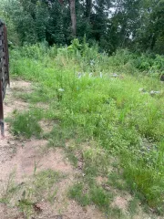 Земельный участок площадью 600 кв.м. Назначение: земли населенных пунктов. Адрес: Россия, Псковская область, Псковский район, деревня Дуброво. Кадастровый номер: 60:18:0110501:490. Ознакомление с имуществом производится с понедельника по пятницу с 09:00 до 18:00 по предварительной договоренности по…