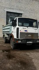 Самосвал МАЗ 555102-223 2007 Грузового самосвала МАЗ 555102-223, идентификационный номер (VIN): Y3M55510270011660, год выпуска: 2007, г/н В 690 АТ 702. Цвет кузова белый. Мощность двигателя л.с (кВт) 230 (169). Модель, № двигателя ЯМЗ-236НЕ2(Е2), 70227659 Назначение: для перевозки различных сыпучих…