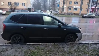 Kia Carens 2009 года, модель FGCARENSUN, VIN XWEFG52A290000066. Автомобиль находится в залоге. Осмотр возможен после предварительного запроса по электронной почте csb_63@mail.ru или по телефону 89270900341. Дата и время осмотра согласовываются отдельно.