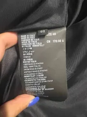 Prada пальто серое с белыми нашивками размер 40