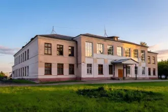 Нежилое здание 1600,9 кв. м с земельным участком 5843 кв. м, Ярославская область, расположенное по адресу: Ярославская область, муниципальный округ Переславль-Залесский, поселок Рязанцево, улица Октябрьская Б., дом 60, в составе: нежилое здание, 2-этажное, площадь 1600,9 кв. м, адрес: Ярославская…