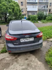 Легковой автомобиль FORD FOCUS, 2012 года выпуска. VIN: X9FMXXEEBMCT76383. Двигатель находится в салоне. Коробка передач подлежит ремонту.