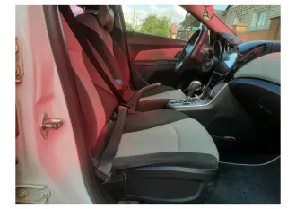 Chevrolet Cruze 2013, автомобиль марки CHEVROLET модель KL1J Cruze 2013 г.в. VIN-номер XUFJA695JD3066575, располагается по адресу: 353531, Краснодарский край, Темрюкский район, ст. Старотитаровская, ул. Железнодорожная, д. 46. Контактная информация: azat_akzhigitov@bk.ru, 8 (938) 129-92-03.