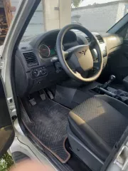 Автомобиль марки UAZ Patriot, 2015 года выпуска, номер двигателя 409050*F3035330, VIN XTT316300F1044024, госномер М955НН763, тип ТС: легковой, цвет: желто-серебристый. Автомобиль на ходу, имеется неисправность в двигателе: вместо 4 цилиндров срабатывают 3.