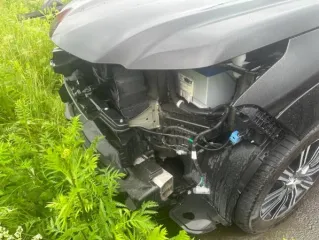 Lexus LX 570 VIN: JTJHY00WX04279138