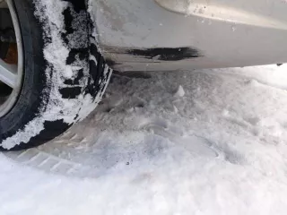 Транспортное средство LADA GRANTA  идентификационный номер  VIN  XTA219010L0678430  2020 года выпуска, цвет серый. Является предметом залога по обязательствам перед ООО  Драйв Клик Банк .