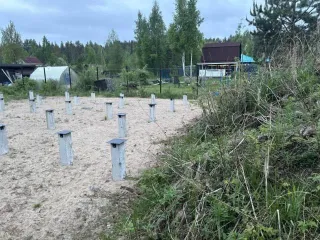 Земельный участок 1200 кв.м., Ленинградская обл. Земельный участок, расположенный по адресу: Ленинградская область, Приозерский район, Ларионовское сельское поселение, массив Моторное, СНТ "Астра" Описание: площадь 1200.0 кв.м., категория земли сельскохозяйственного назначения, разрешенное…
