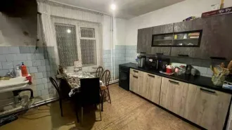 Дом 175 кв.м. и земельный участок 1060+/-11,4 кв.м. в Новокузнецке. Жилой дом, назначение: жилое, площадь 175 кв. м., этажей - 2, в том числе подземных - 0, кадастровый номер 42:30:0101001:16099 на земельном участке, площадь 1060 +/- 11,4 кв. м., назначение: земли населенных пунктов, кадастровый…