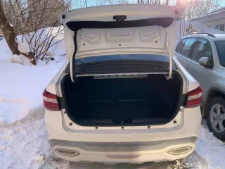 Автомобиль Lada Vesta 2023 года выпуска, мощность 106.1 л.с., пробег 50000 км. VIN: XTAGFL110R0735192. Имущество находится в залоге.