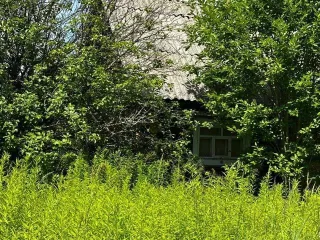 Земельный участок 490 кв. м и строение 16 кв. м в Удмуртской Республике. Категория земель: земли сельскохозяйственного назначения, разрешенное использование: для ведения гражданами садоводства и огородничества, для садоводства. Общая площадь участка 490 кв. м, адрес: Удмуртская Республика…