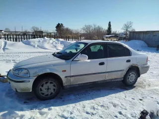 Автомобиль HONDA CIVIC FERIO, 1998 года выпуска, кузов № ЕК23200544, цвет белый, мощность двигателя 91 л.с., руль правый, коробка автомат технически допустимая максимальная масса 1450 кг, масса в снаряженном состоянии 950 кг, пробег 386704 км. Техническое состояние. Автомобиль не на ходу, двигатель…