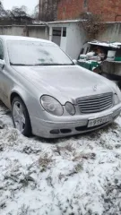 Mercedes-Benz E-200 Kompressor 2003 года, VIN WDB2110421A238489, белый, бензиновый двигатель 1.8 л (163 л.с.), номер T9I9EK09, не на ходу.