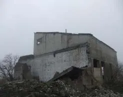 Имущество 1731,1 кв.м в составе: здание кадастровый номер 26:06:0000000:12333 площадью 294,7 кв.м в СК, с. Тищенское, Промзона; здание кадастровый номер 26:06:000000:7782 площадью 677,1 кв.м в СК, с. Тищенское, Промзона; здание кадастровый номер 26:06:060405:88 площадью 362,2 кв.м в СК, с…